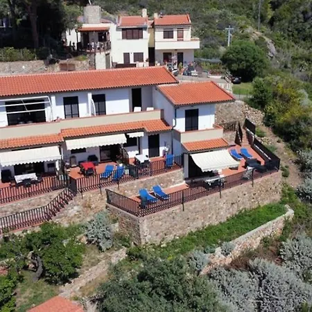 Giglio Blu 4 Apartman